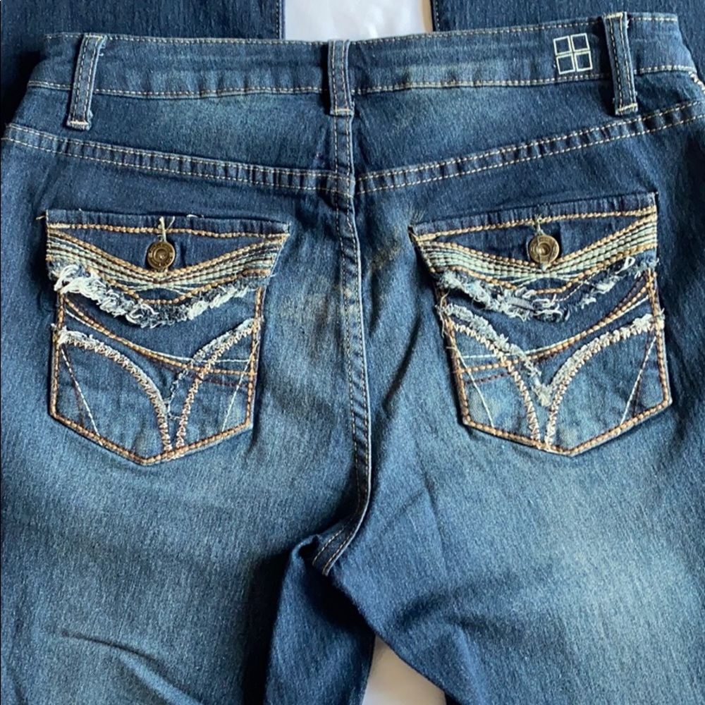 Salt Works Mid Rise Bootcut - Picture 2 of 8
